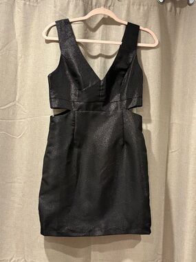 DO+BE Black Shimmer Cutout V-Neck Mini Dress